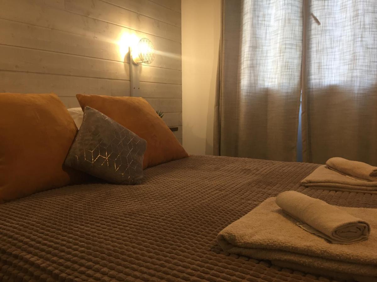 Bed and breakfast L’Honfleuraise Extérieur photo